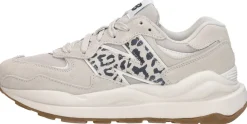 New Balance 5740 Beige New