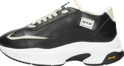 Off The Pitch Runner CR-3.0 Zwart Outlet