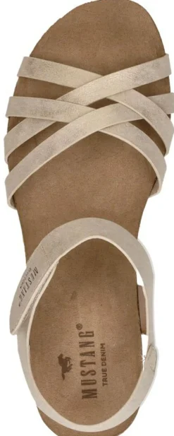 Mustang Sandalen Plat Goudkleur Outlet