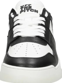 Off The Pitch Supernova Low Zwart Best